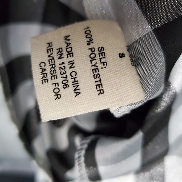 Lavendar & honey  black and white plaid blouse - Picture 2 of 8